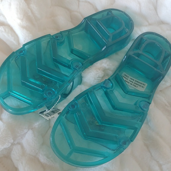 🔥SALE🔥 Rhinestone Jelly Slides - Picture 3 of 8